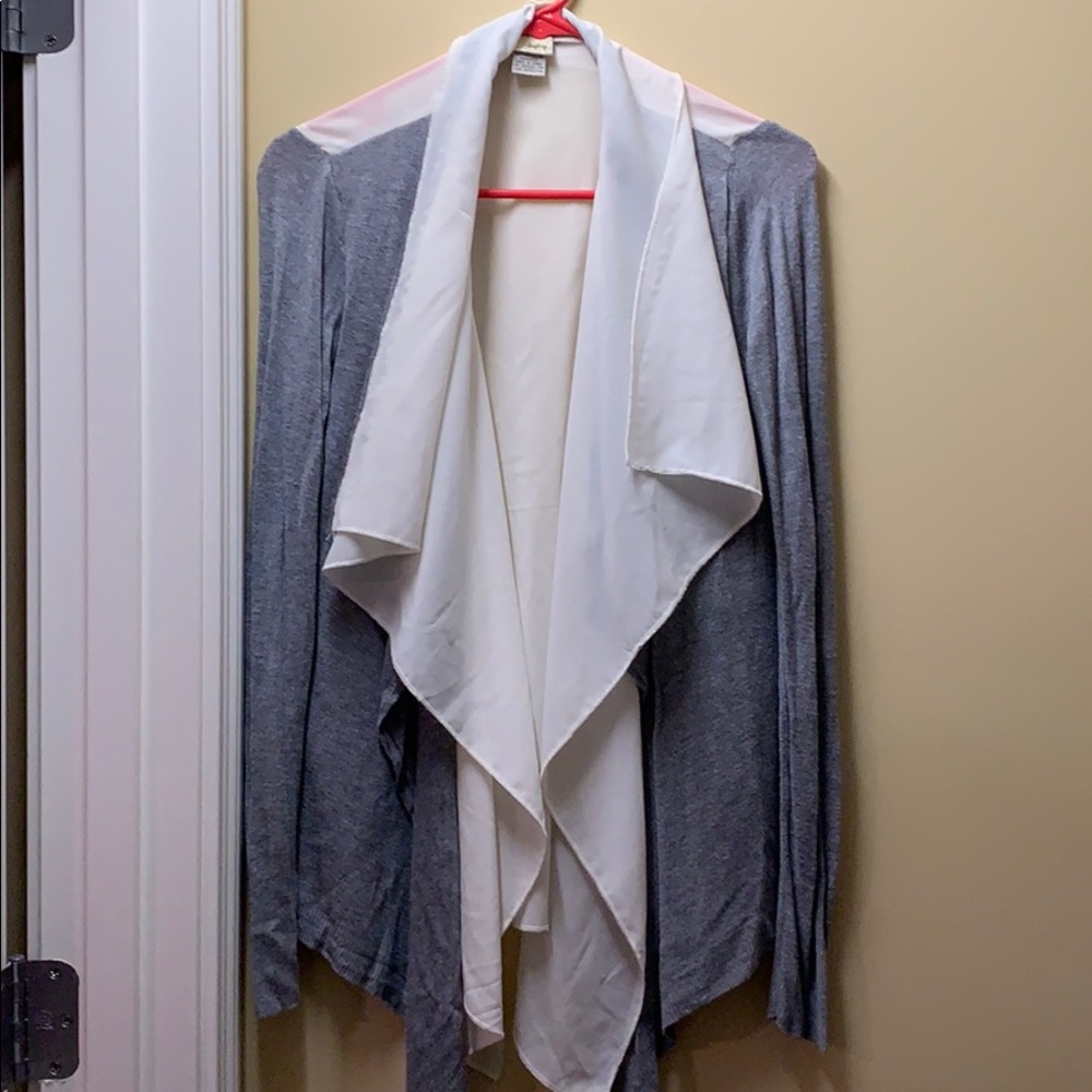 Daytrip Grey and Cream Cardigan